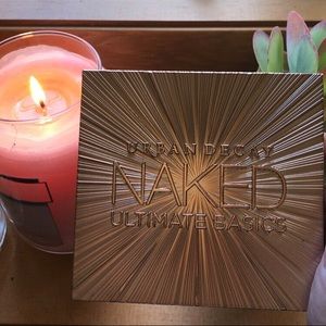 Urban Decay Naked Ultimate Basics eye palette
